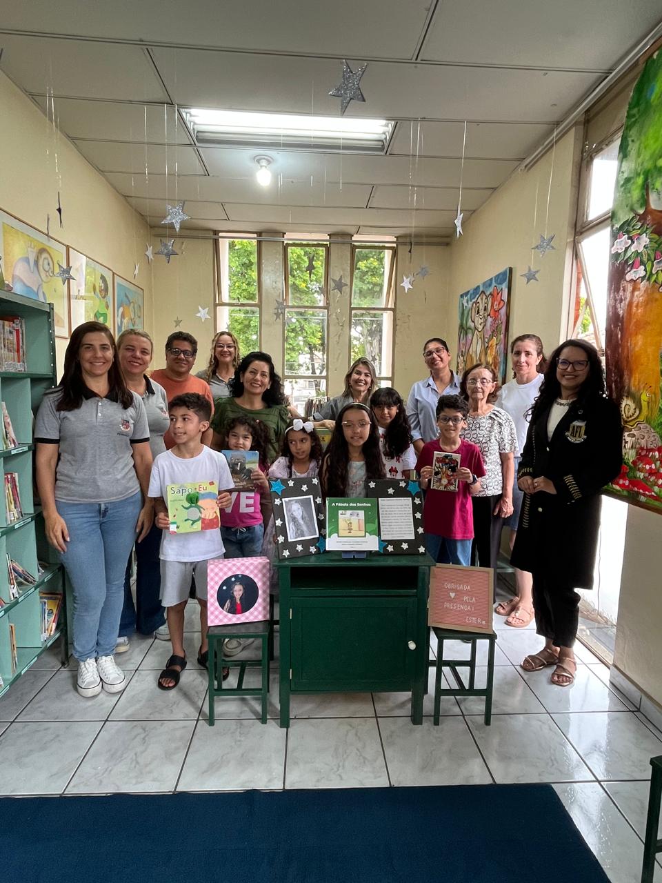 Biblioteca Municipal promove contação de história com jovem autora formiguense