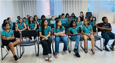 mão amiga 1.jpeg mão amiga 1.jpeg