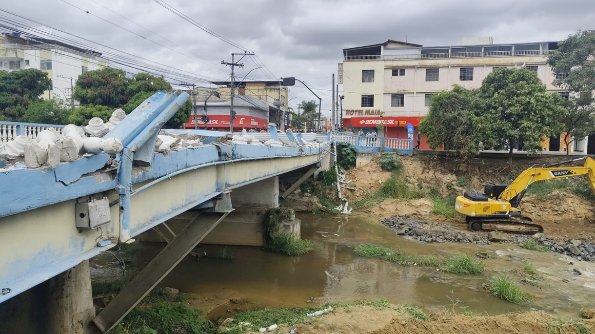 Prefeitura de Formiga inicia demolição da Ponte Três Irmãos nesta terça-feira (8)