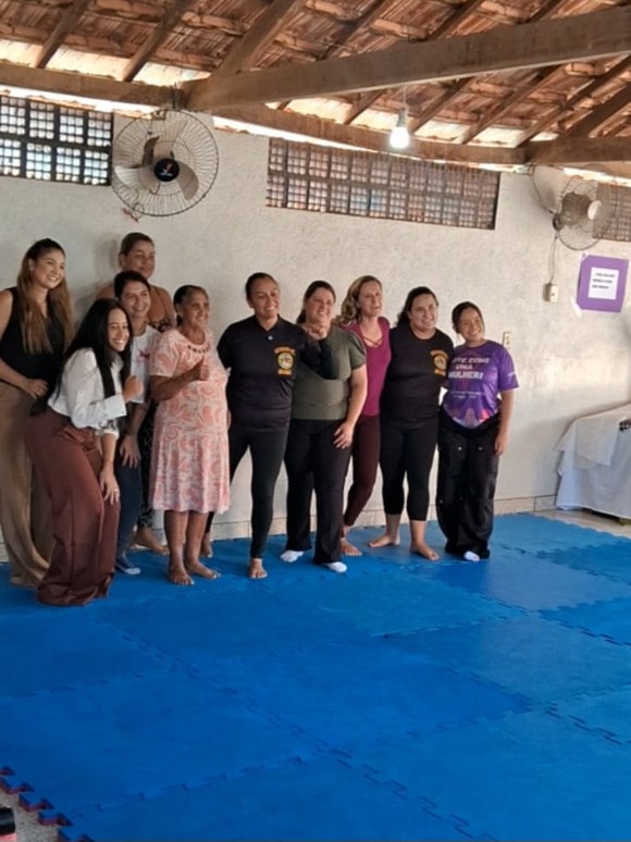 Prefeitura de Formiga promove ação de prevenção e fortalecimento das mulheres no Agosto Lilás