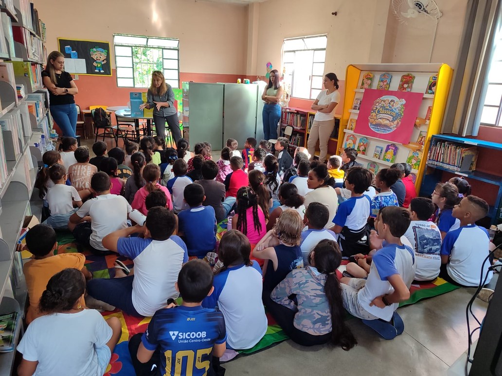 Prefeitura de Formiga realiza ações do Projeto Educação Ambiental nas escolas do Município