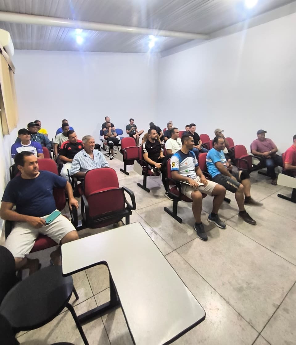 Prefeitura de Formiga define detalhes e grupos do “Ruralzão 2026” em reunião técnica