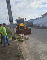 Prefeitura de Formiga realiza limpeza urbana nos bairros Tino Pereira e Geraldo Veloso